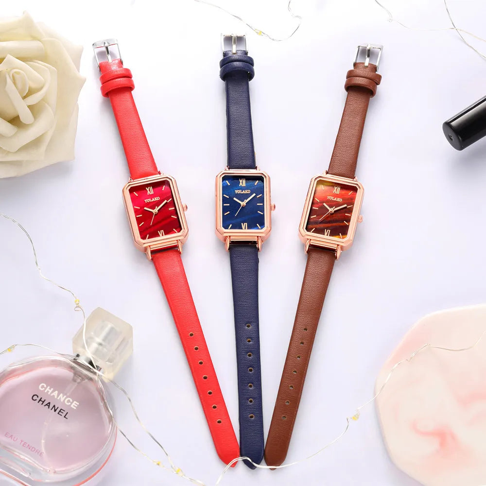 Copie de Ensemble de montre et bracelet pour femme élégant différentes couleurs